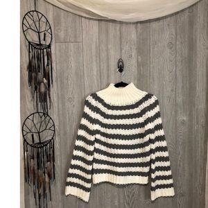 Chunky Knit Bell Sleeve Sweater